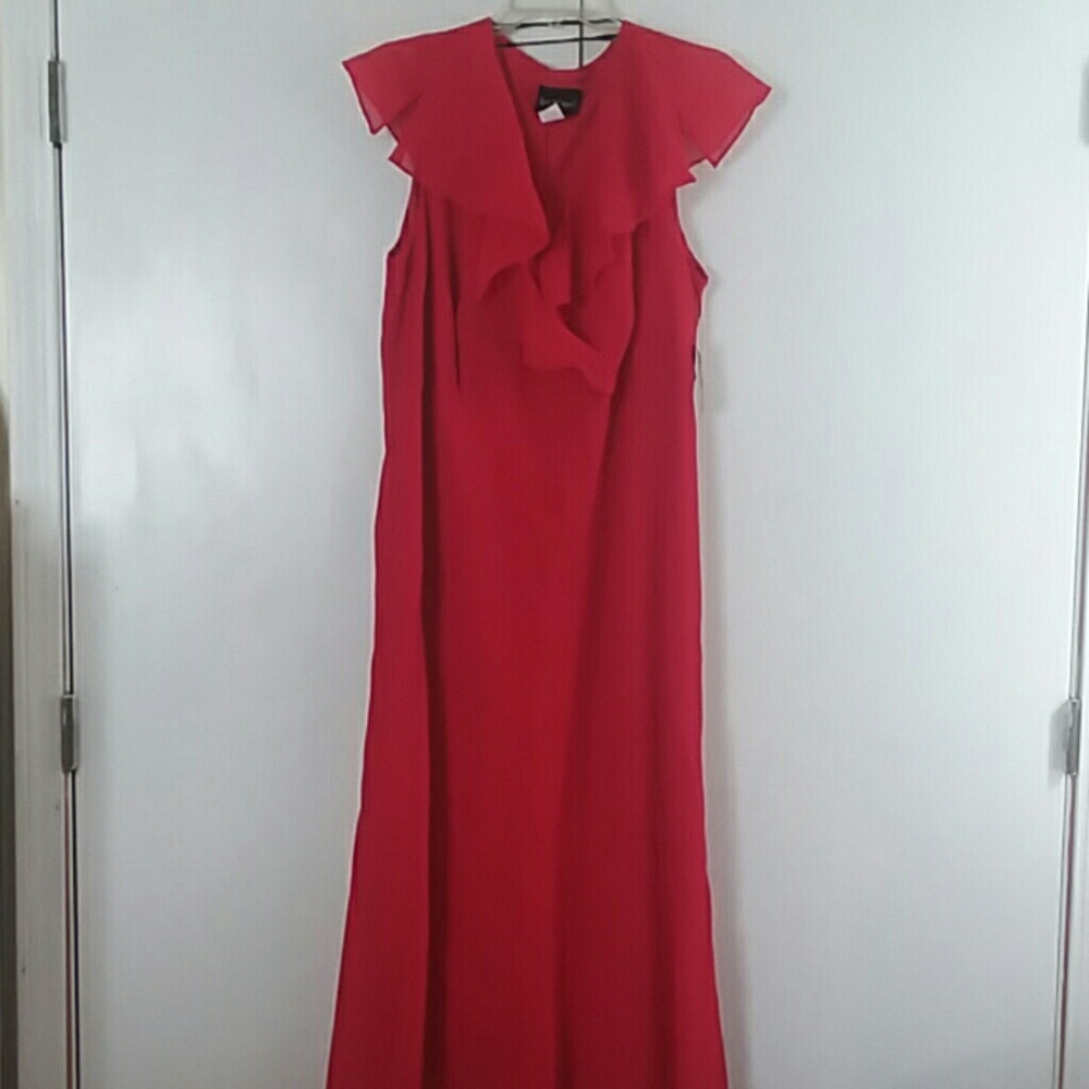 NWT Bay Studio sleeveless red dress